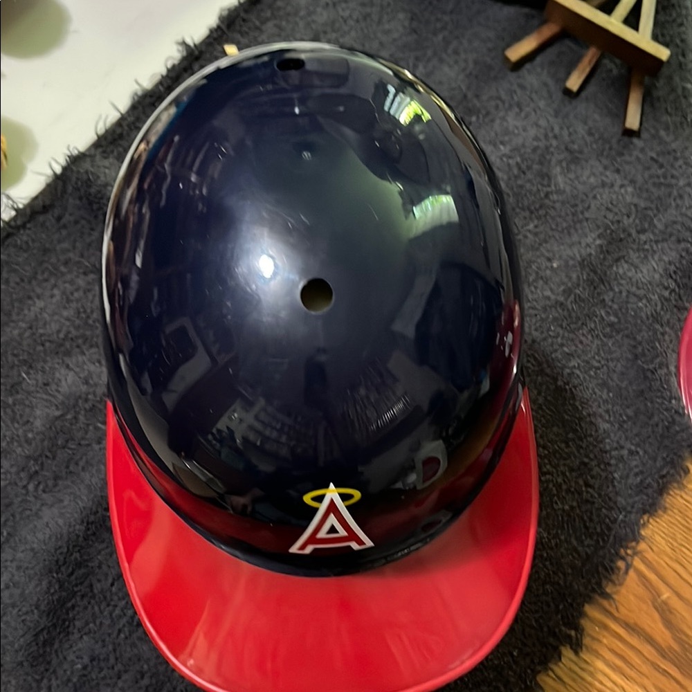 Vintage 1969 (California Angels)Los Angeles Angels Laich Sports Baseball Helmet - Picture 6 of 9